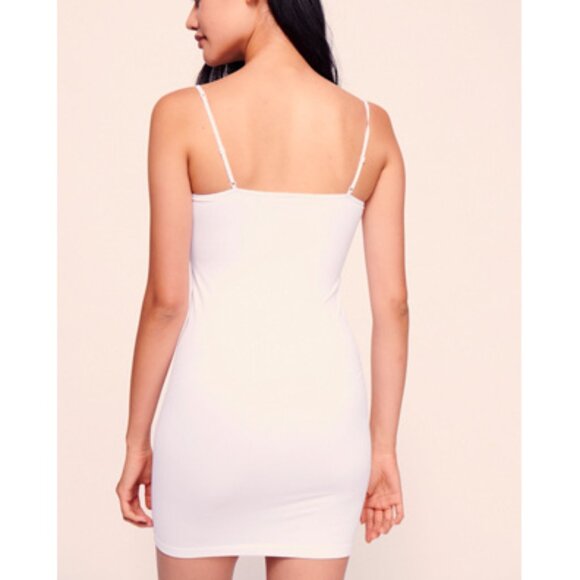 🎉LAST CHANCE🎉 FREE PEOPLE Seamless Mini Slip / Ivory - Picture 2 of 7